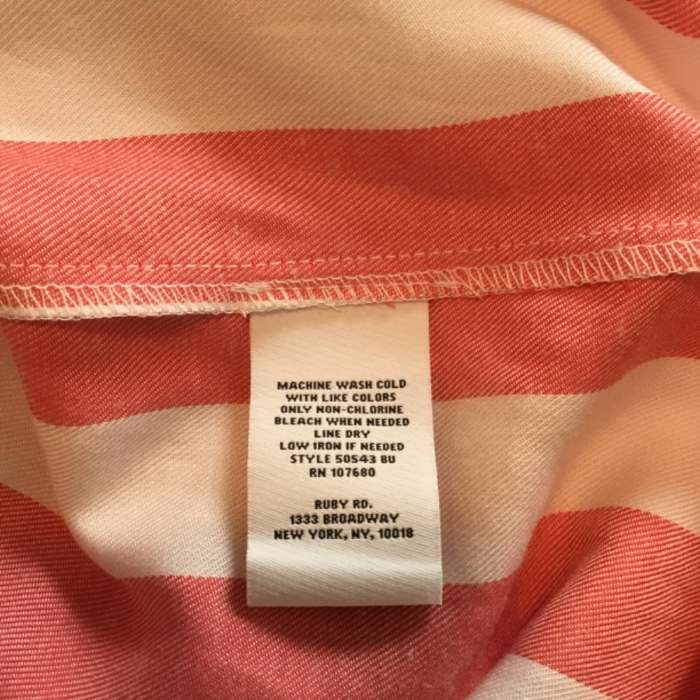 Ruby Rd Ladies V-Neck/ Rollup Sleeves Reddish Coral/ White Strips Size L NWT - Picture 6 of 6